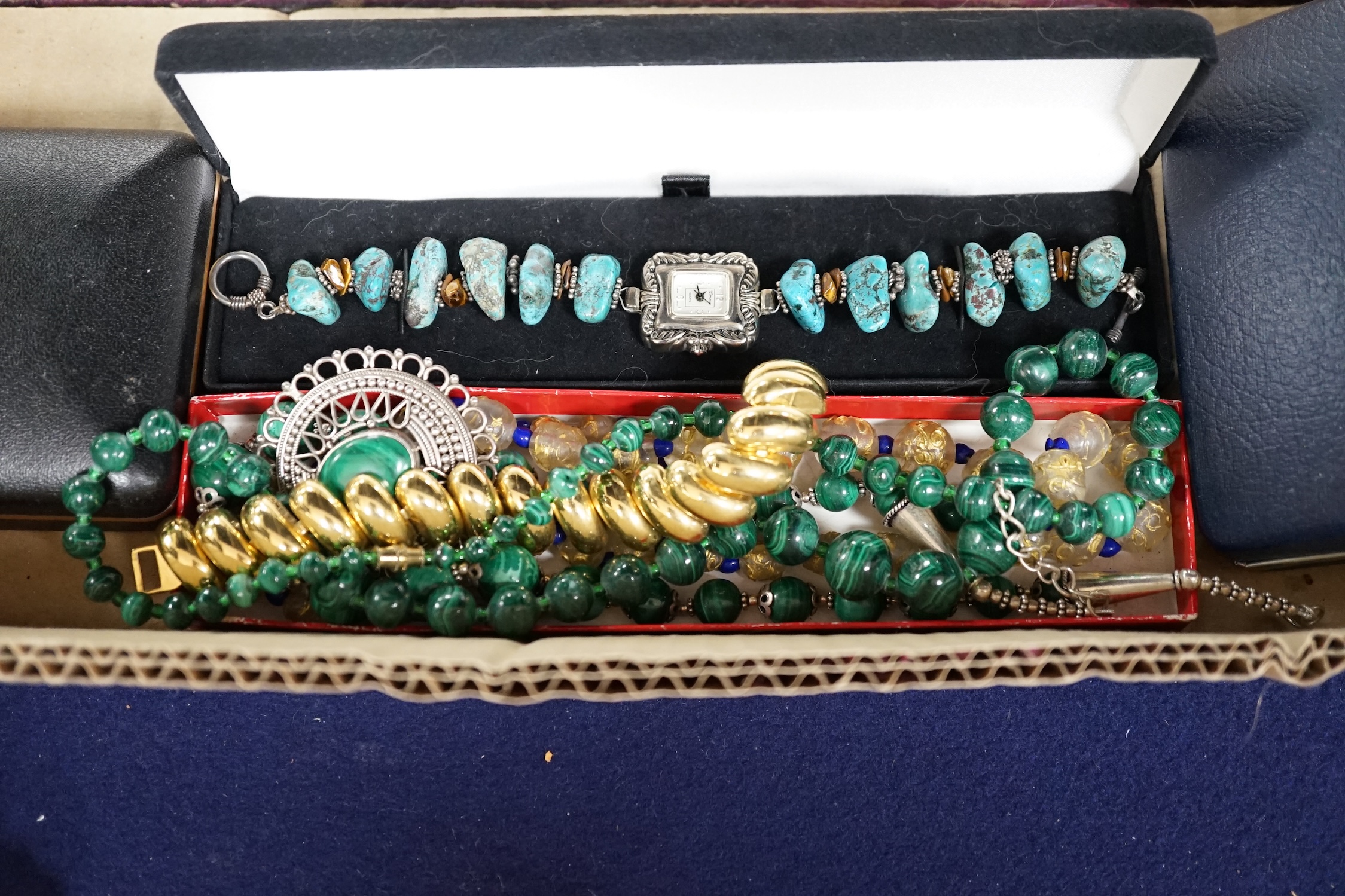 A quantity of assorted jewellery including 925 and costume and other items including a modern silver heart shaped scent bottle and wrist watches.